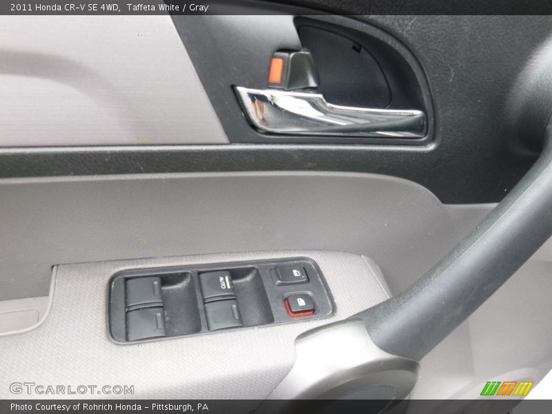 Taffeta White / Gray 2011 Honda CR-V SE 4WD