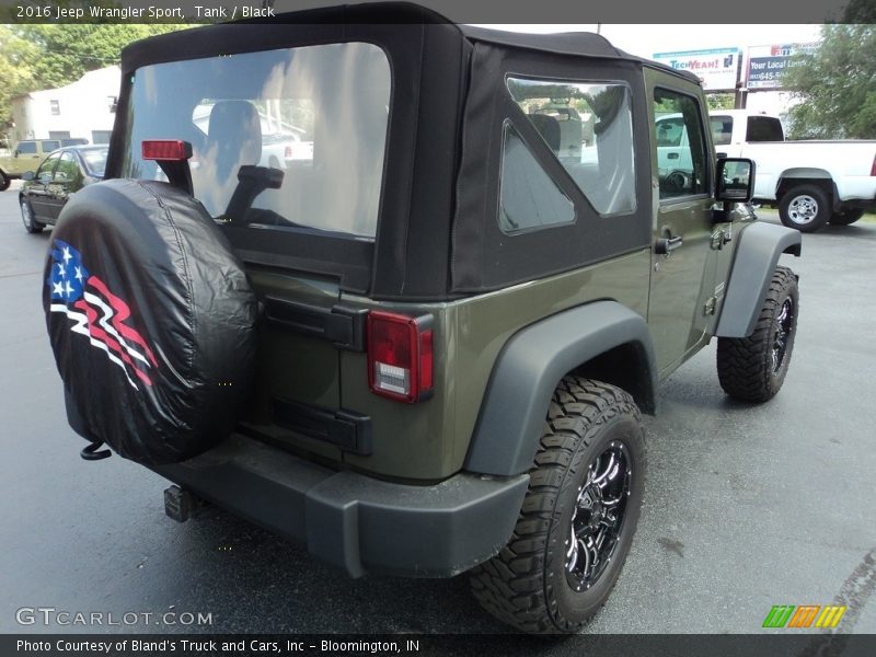 Tank / Black 2016 Jeep Wrangler Sport