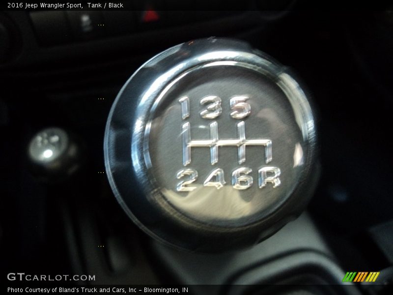 Tank / Black 2016 Jeep Wrangler Sport