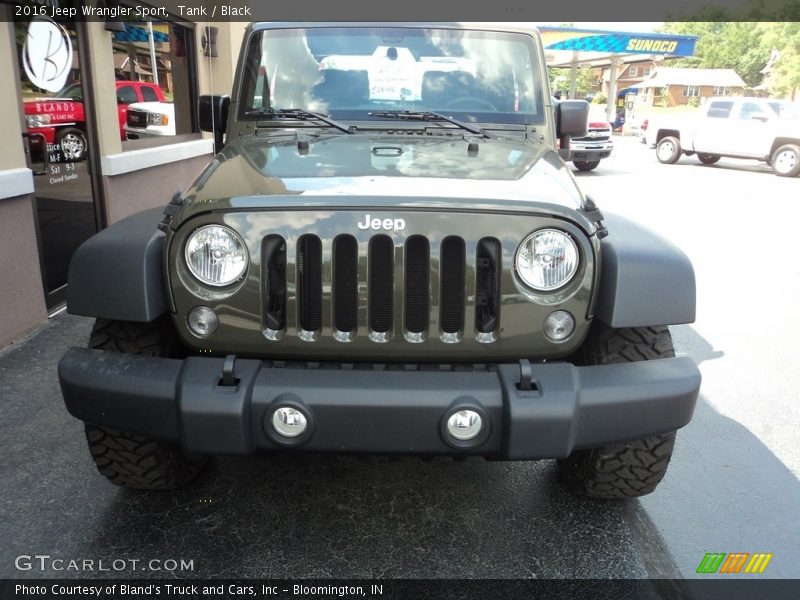 Tank / Black 2016 Jeep Wrangler Sport
