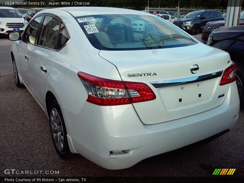 Aspen White / Charcoal 2014 Nissan Sentra SV