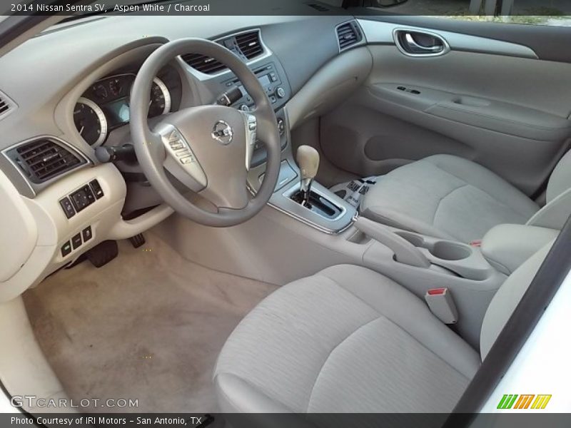Aspen White / Charcoal 2014 Nissan Sentra SV