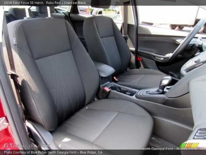 Ruby Red / Charcoal Black 2016 Ford Focus SE Hatch