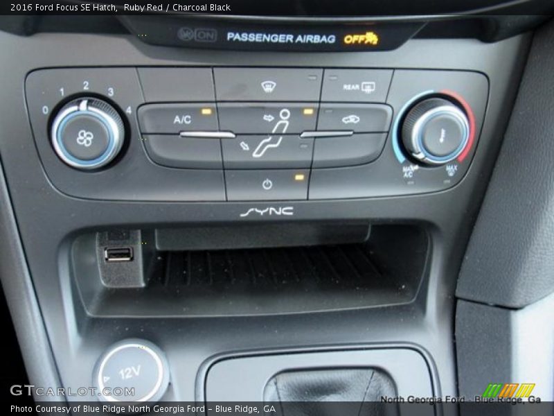 Ruby Red / Charcoal Black 2016 Ford Focus SE Hatch