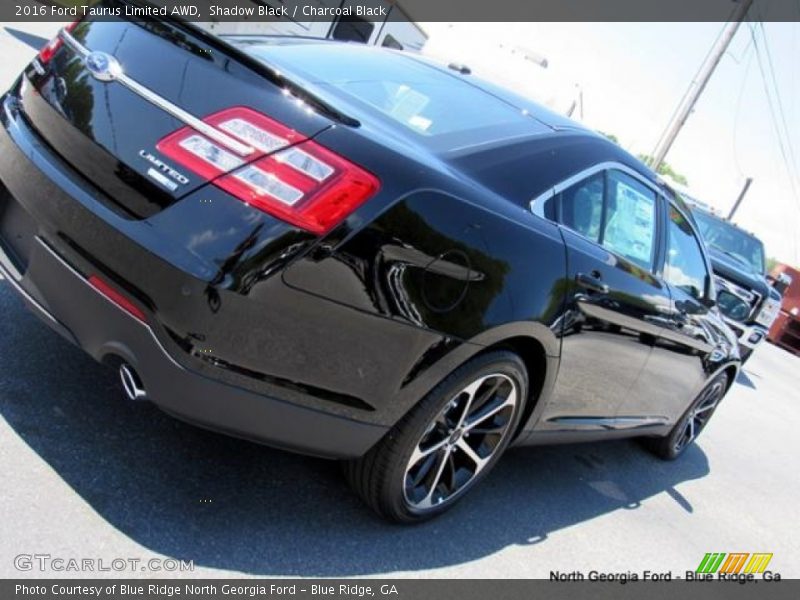 Shadow Black / Charcoal Black 2016 Ford Taurus Limited AWD