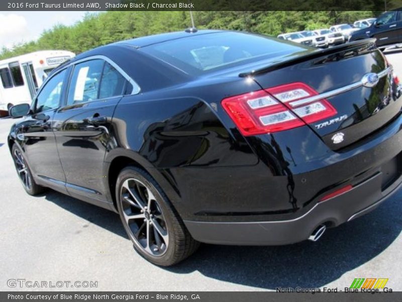 Shadow Black / Charcoal Black 2016 Ford Taurus Limited AWD