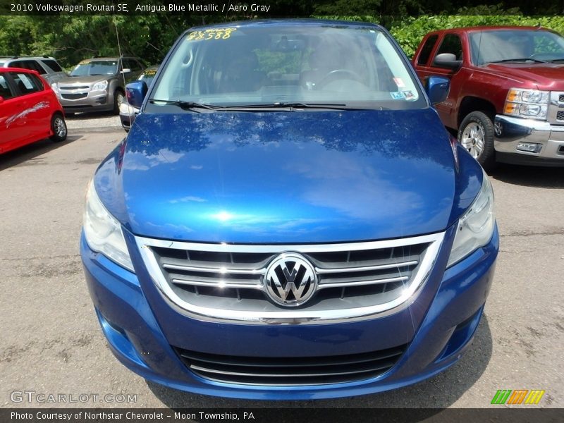 Antigua Blue Metallic / Aero Gray 2010 Volkswagen Routan SE