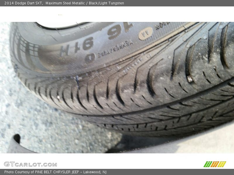 Maximum Steel Metallic / Black/Light Tungsten 2014 Dodge Dart SXT