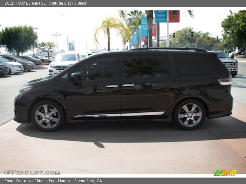 Attitude Black / Black 2015 Toyota Sienna SE