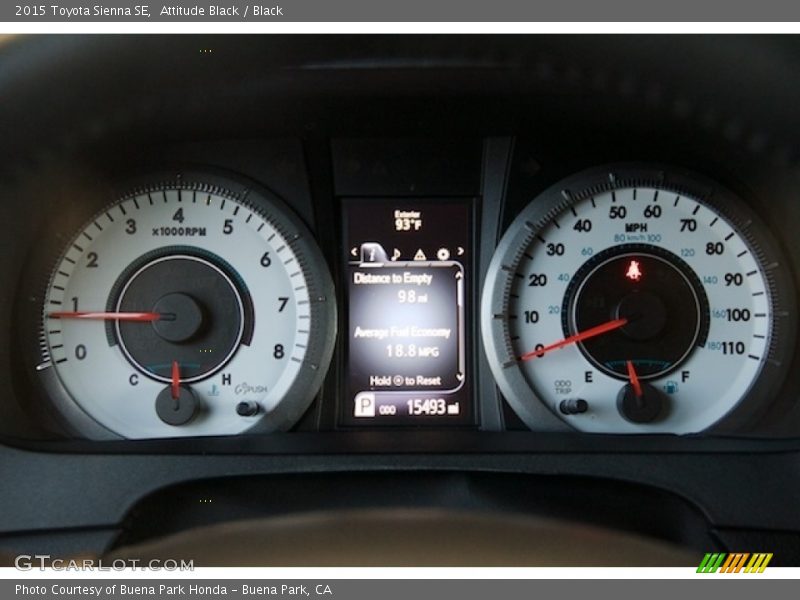 Attitude Black / Black 2015 Toyota Sienna SE