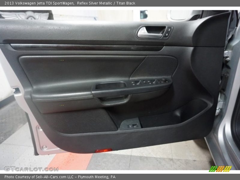 Reflex Silver Metallic / Titan Black 2013 Volkswagen Jetta TDI SportWagen