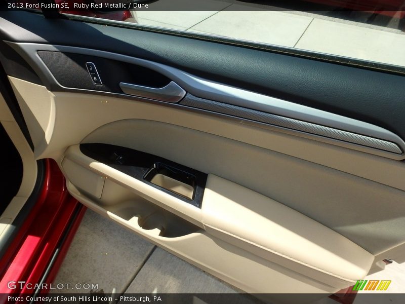 Ruby Red Metallic / Dune 2013 Ford Fusion SE