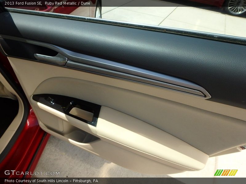 Ruby Red Metallic / Dune 2013 Ford Fusion SE