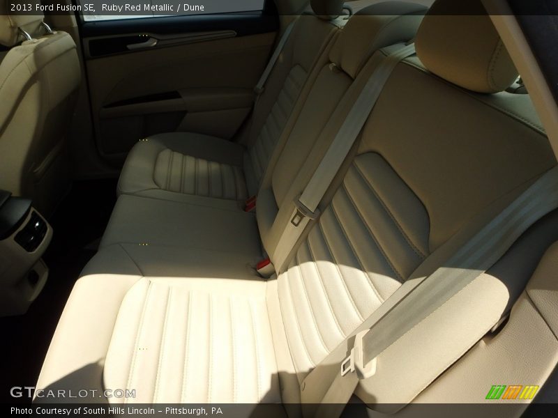 Ruby Red Metallic / Dune 2013 Ford Fusion SE