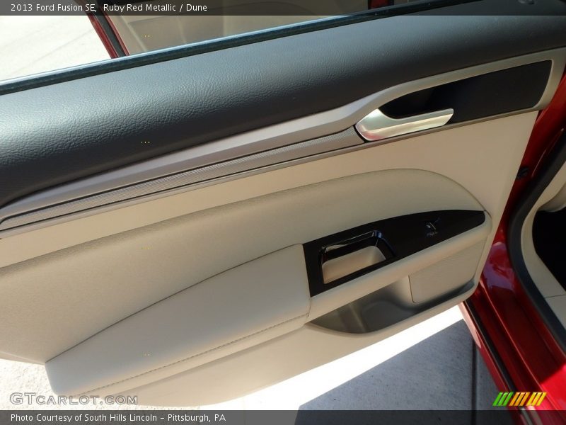 Ruby Red Metallic / Dune 2013 Ford Fusion SE