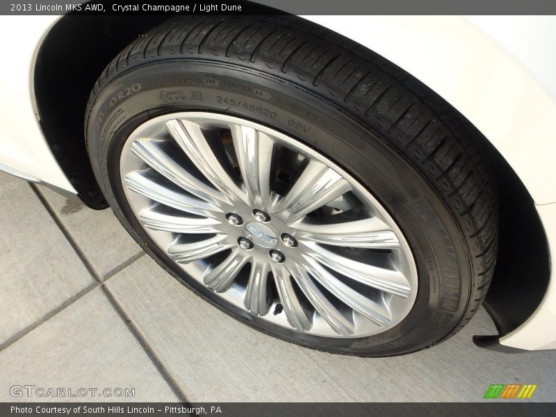 Crystal Champagne / Light Dune 2013 Lincoln MKS AWD