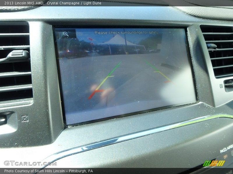 Crystal Champagne / Light Dune 2013 Lincoln MKS AWD