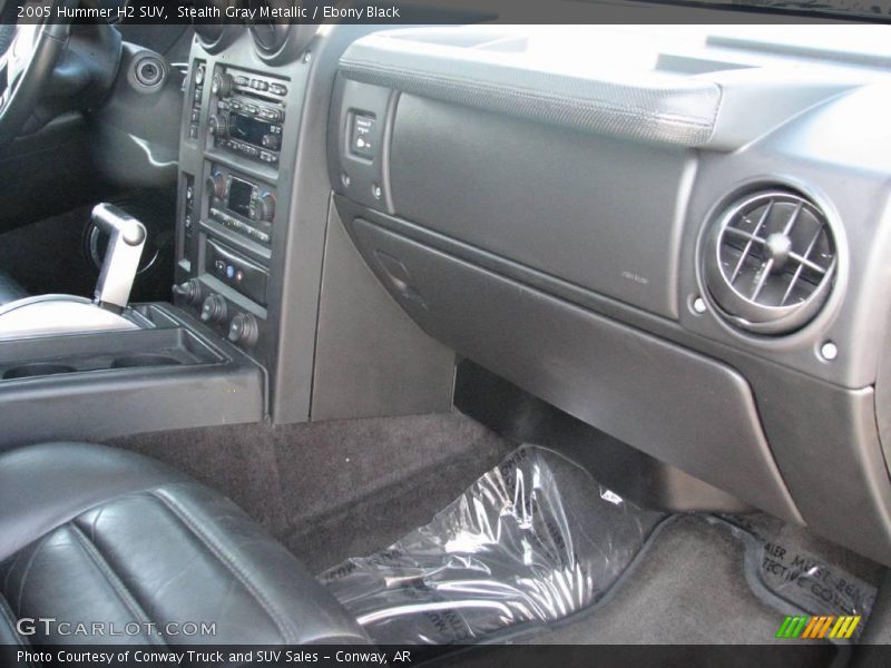 Stealth Gray Metallic / Ebony Black 2005 Hummer H2 SUV