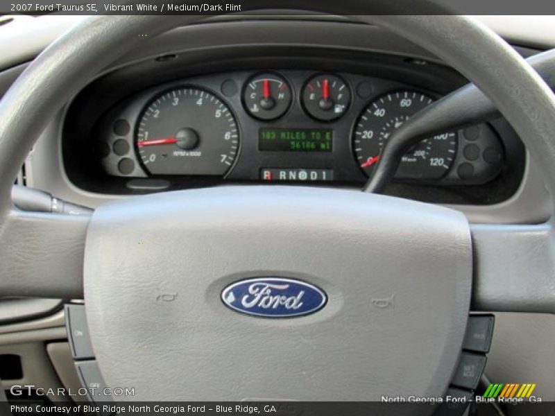 Vibrant White / Medium/Dark Flint 2007 Ford Taurus SE