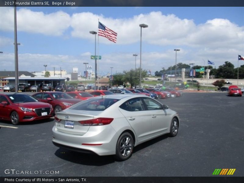 Beige / Beige 2017 Hyundai Elantra SE