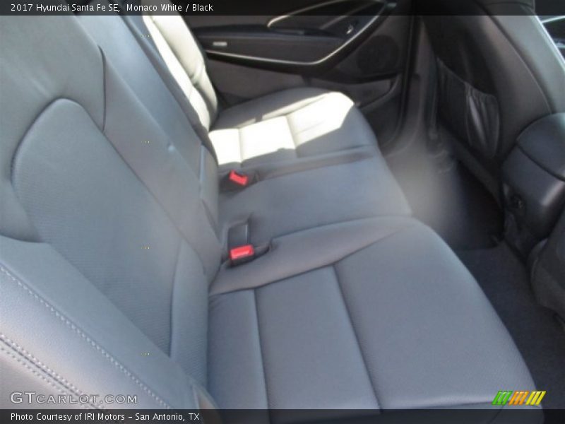 Monaco White / Black 2017 Hyundai Santa Fe SE