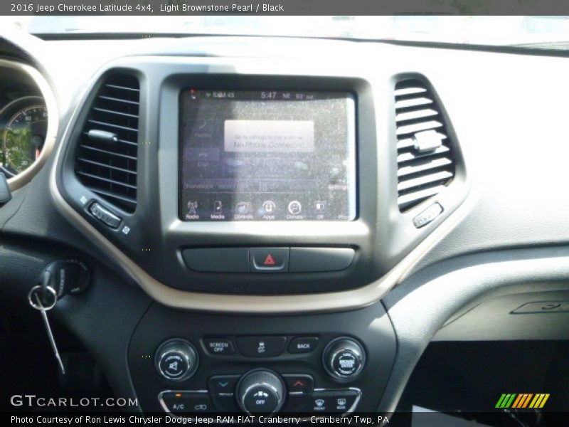 Light Brownstone Pearl / Black 2016 Jeep Cherokee Latitude 4x4