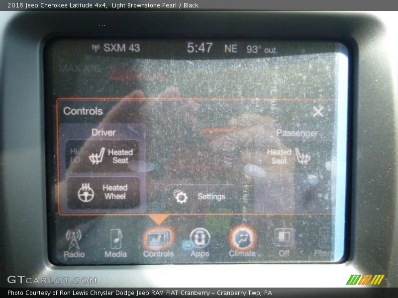 Light Brownstone Pearl / Black 2016 Jeep Cherokee Latitude 4x4