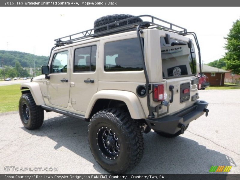 Mojave Sand / Black 2016 Jeep Wrangler Unlimited Sahara 4x4