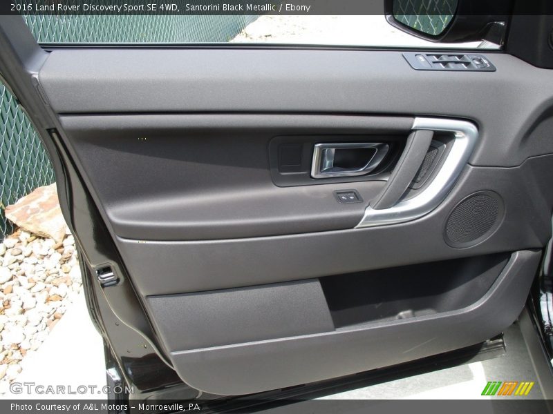 Santorini Black Metallic / Ebony 2016 Land Rover Discovery Sport SE 4WD