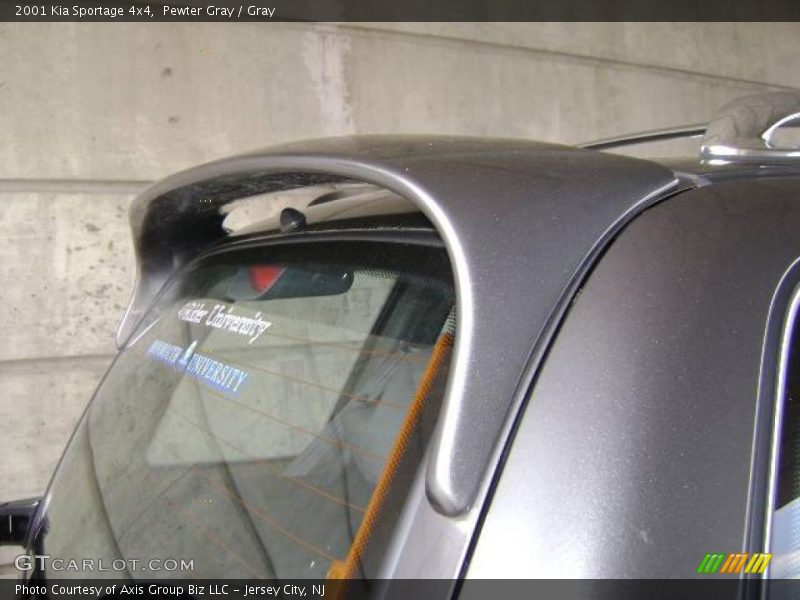 Pewter Gray / Gray 2001 Kia Sportage 4x4