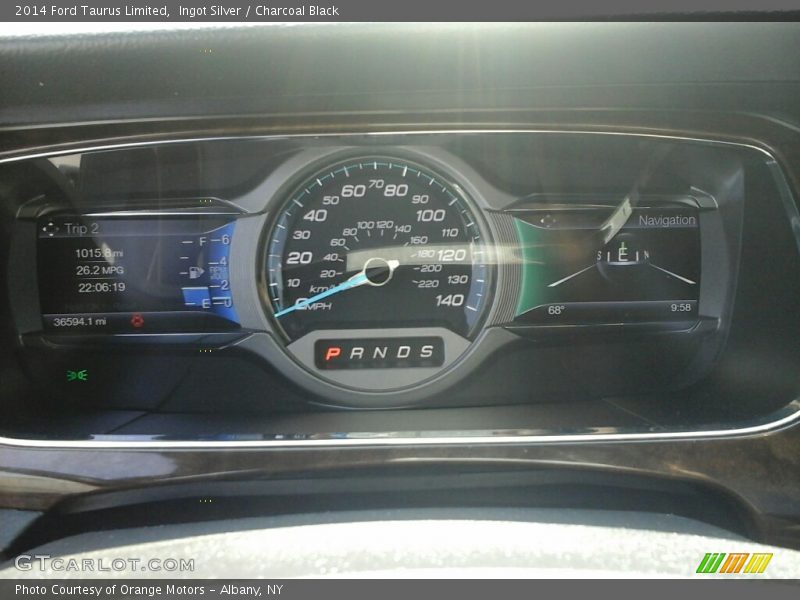 Ingot Silver / Charcoal Black 2014 Ford Taurus Limited