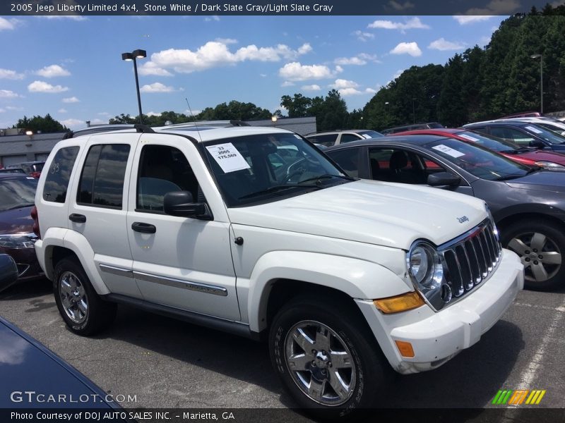Stone White / Dark Slate Gray/Light Slate Gray 2005 Jeep Liberty Limited 4x4
