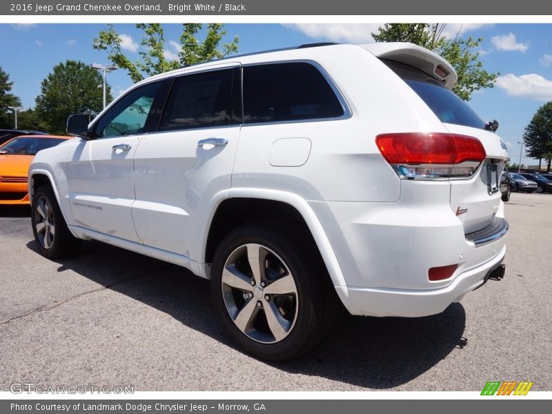 Bright White / Black 2016 Jeep Grand Cherokee Overland