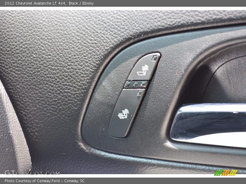 Black / Ebony 2012 Chevrolet Avalanche LT 4x4