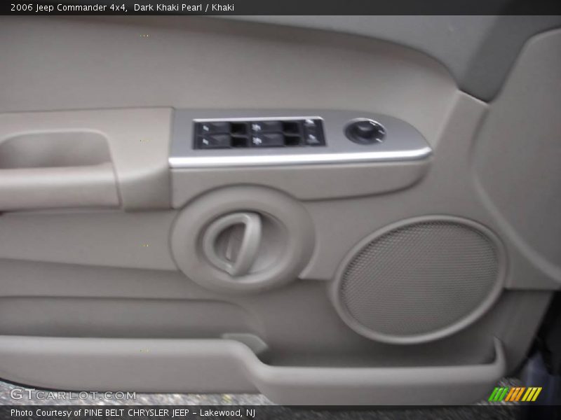 Dark Khaki Pearl / Khaki 2006 Jeep Commander 4x4