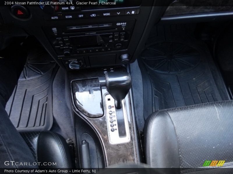 Glacier Pearl / Charcoal 2004 Nissan Pathfinder LE Platinum 4x4