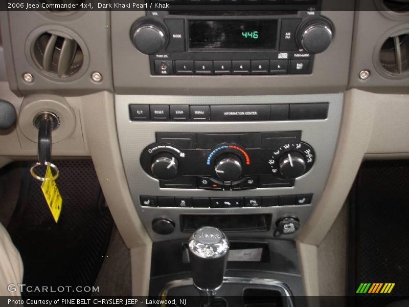 Dark Khaki Pearl / Khaki 2006 Jeep Commander 4x4