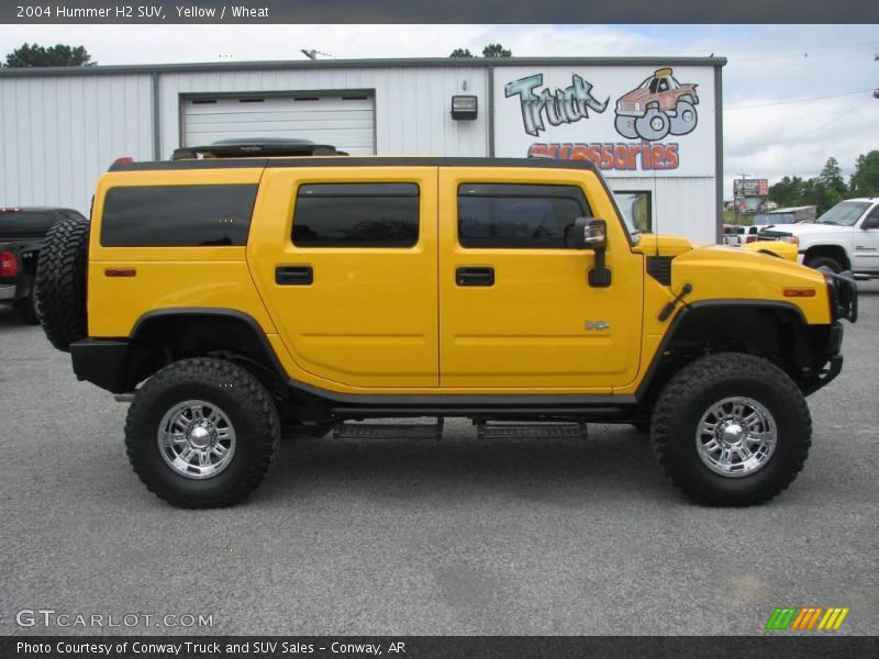 Yellow / Wheat 2004 Hummer H2 SUV