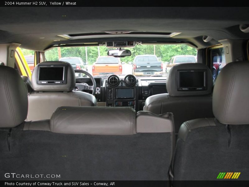 Yellow / Wheat 2004 Hummer H2 SUV