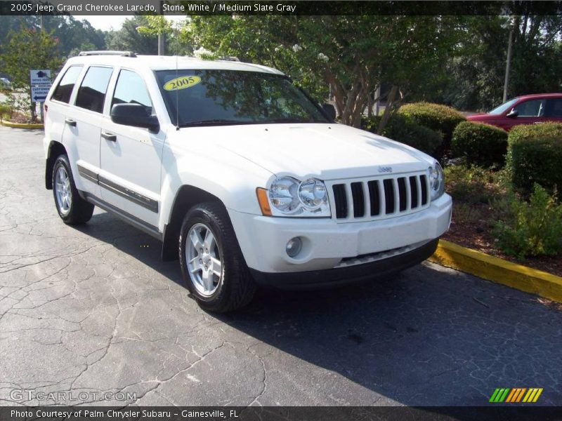 Stone White / Medium Slate Gray 2005 Jeep Grand Cherokee Laredo