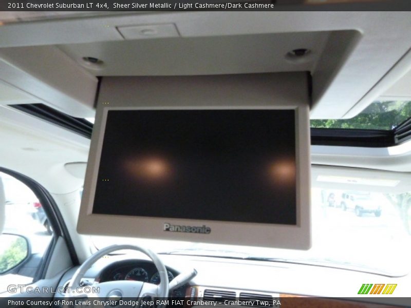 Sheer Silver Metallic / Light Cashmere/Dark Cashmere 2011 Chevrolet Suburban LT 4x4