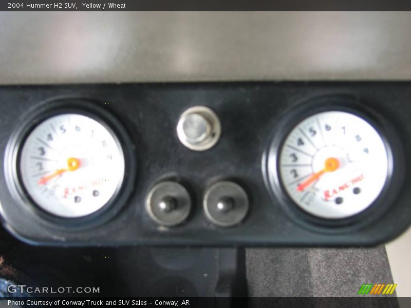 Yellow / Wheat 2004 Hummer H2 SUV