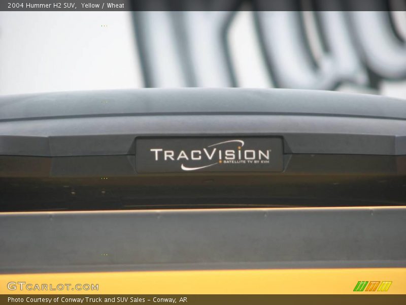 Yellow / Wheat 2004 Hummer H2 SUV