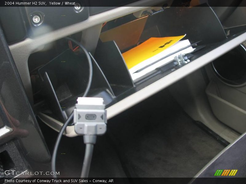 Yellow / Wheat 2004 Hummer H2 SUV