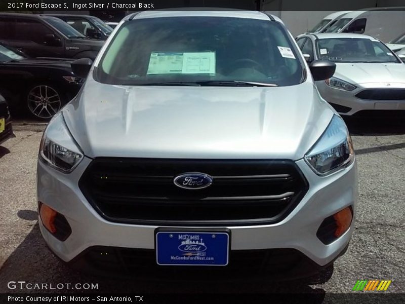 Ingot Silver / Charcoal Black 2017 Ford Escape S