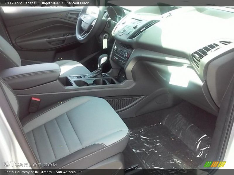 Ingot Silver / Charcoal Black 2017 Ford Escape S