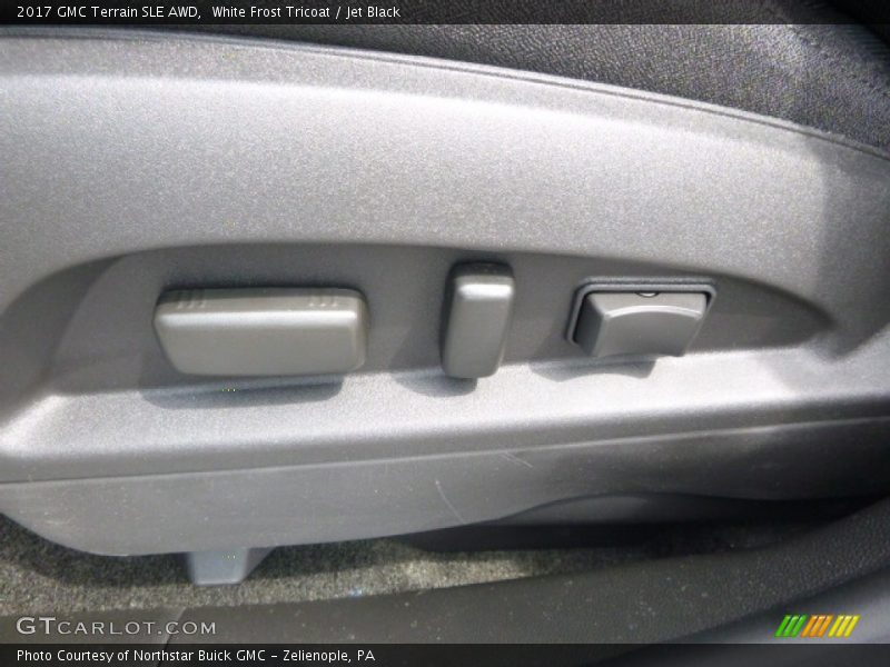 White Frost Tricoat / Jet Black 2017 GMC Terrain SLE AWD
