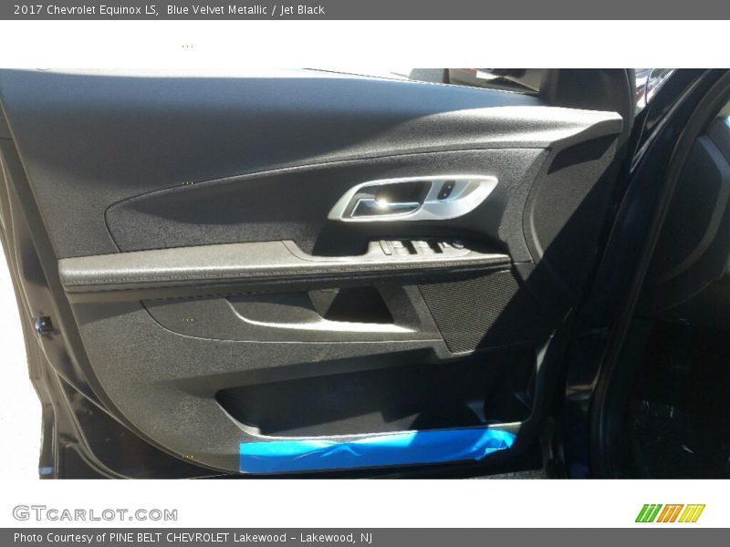 Blue Velvet Metallic / Jet Black 2017 Chevrolet Equinox LS