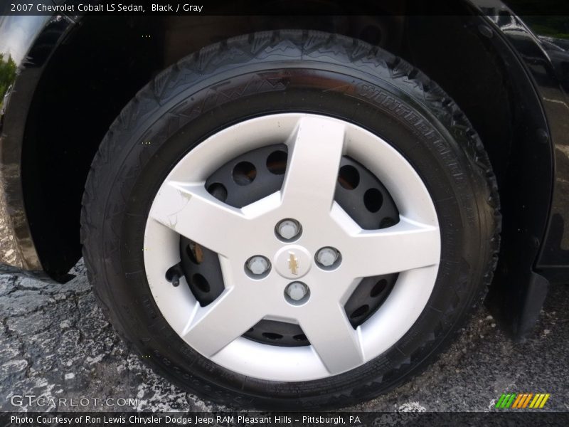 Black / Gray 2007 Chevrolet Cobalt LS Sedan