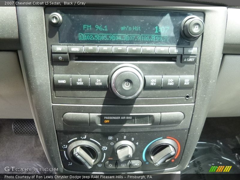 Black / Gray 2007 Chevrolet Cobalt LS Sedan